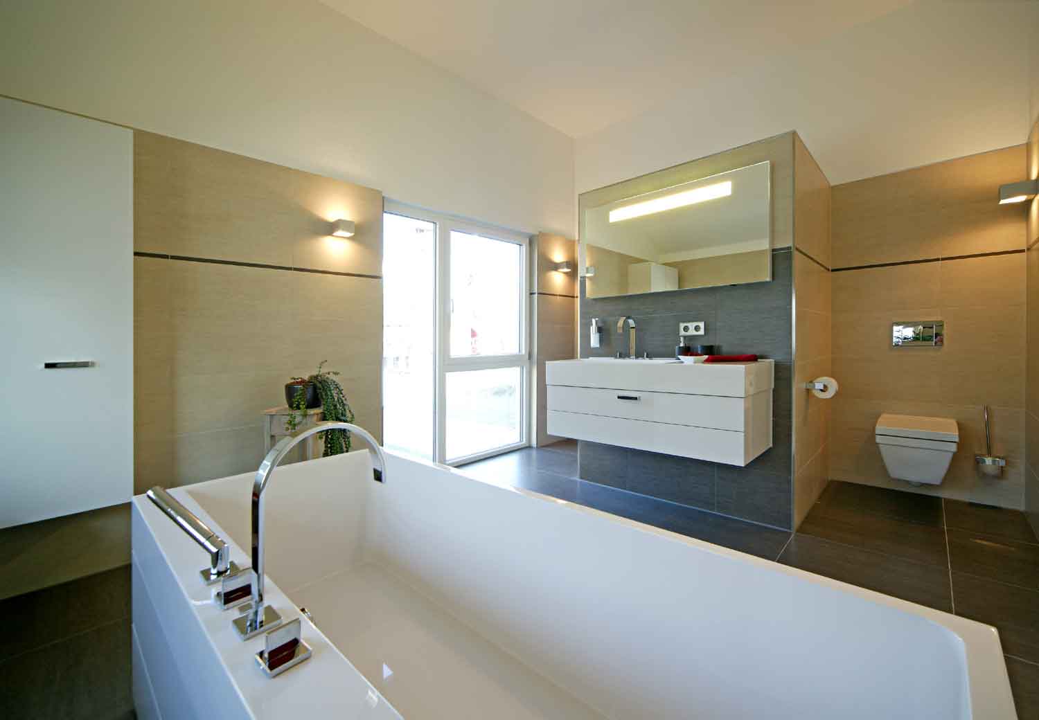 Badezimmer Musterhaus Villingen-Schwenningen von Fertighaus WEISS