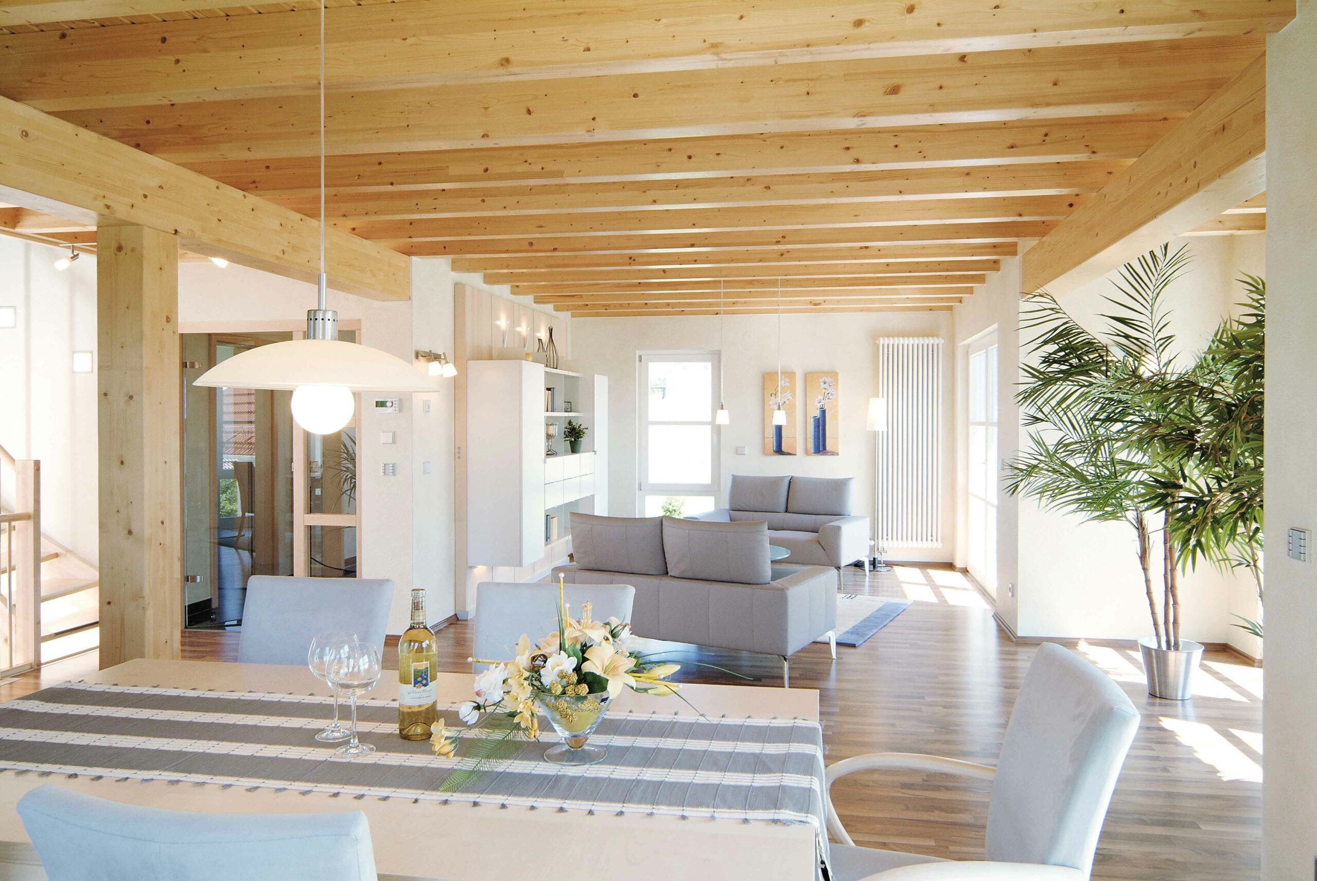 Wohnbereich Musterhaus Vision von Fertighaus WEISS