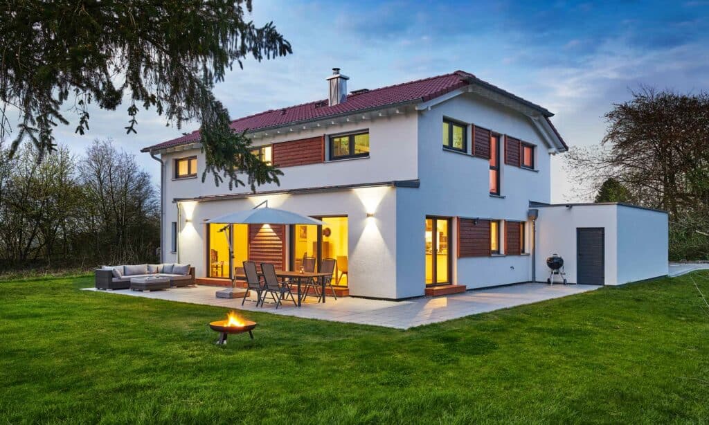 Außenansicht Landhaus Borowitz von Fertighaus WEISS