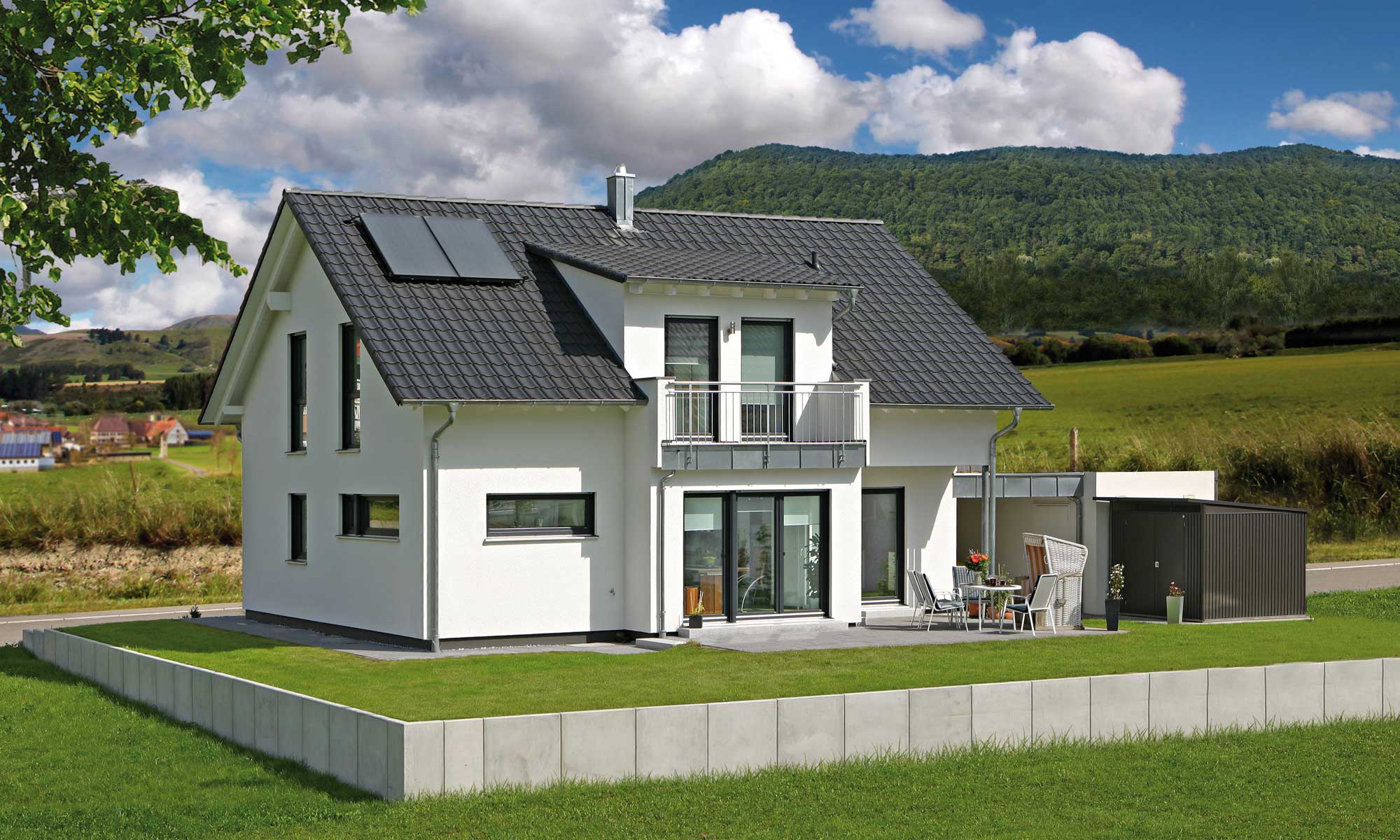 Garten und Terrasse Haus Koch von Fertighaus WEISS