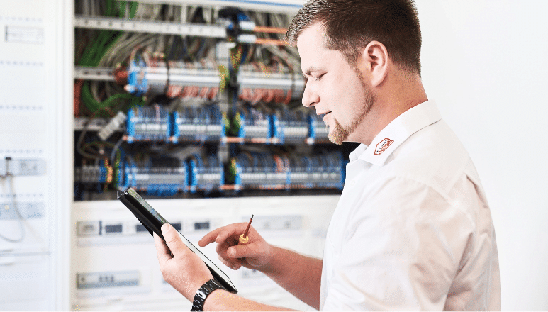 Elektrotechnik bei Fertighaus WEISS