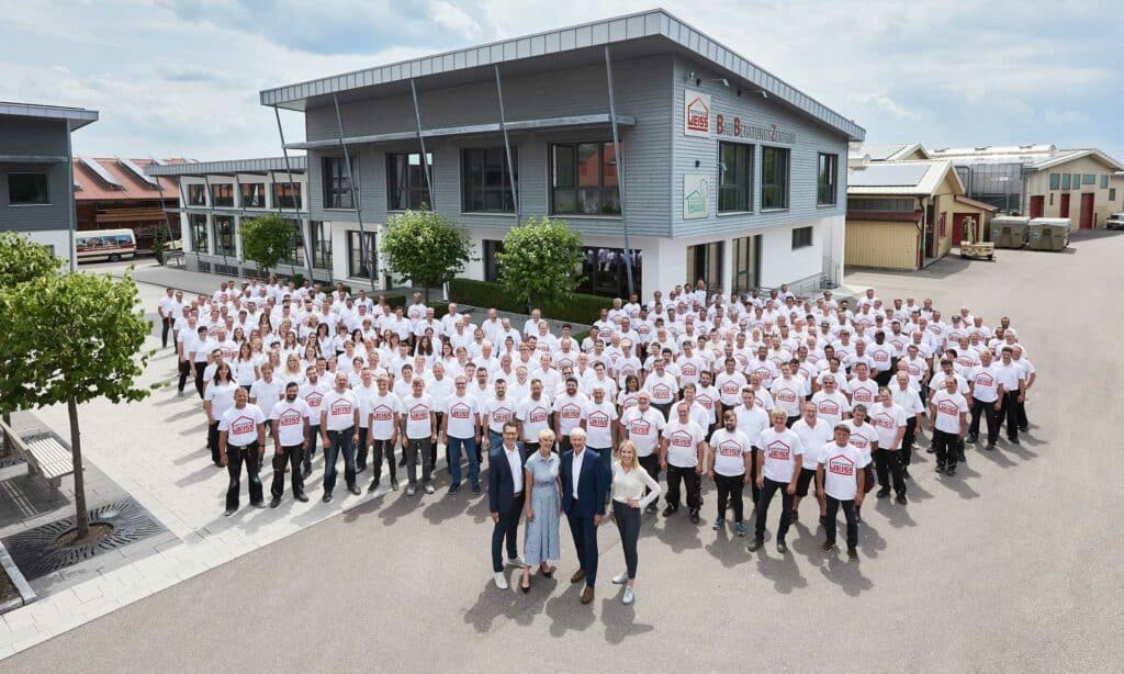 Mitarbeiterfoto von Fertighaus WEISS