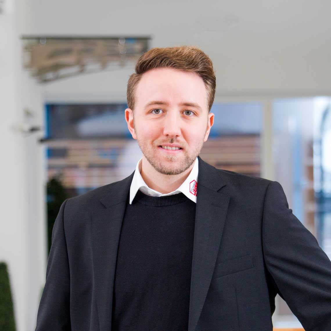 Ausbilder bei Fertighaus WEISS