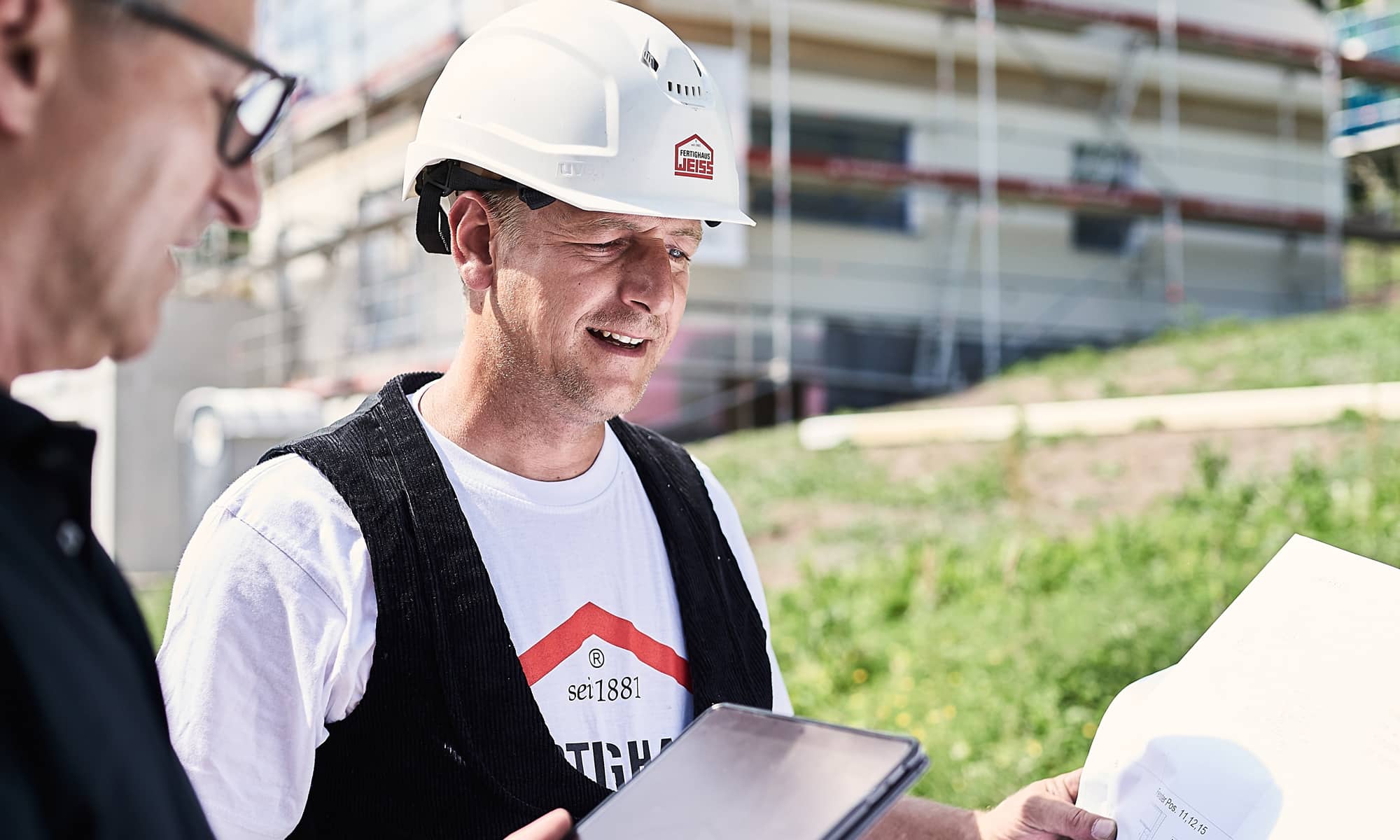 Hausbaubau Teamleiter bei Fertighaus WEISS