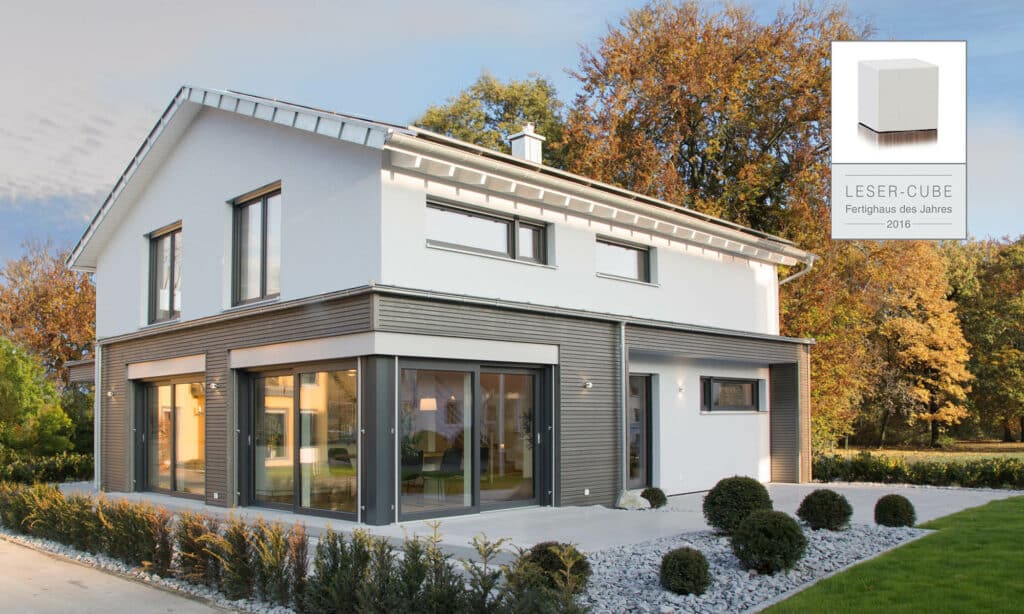 Leser Cube Musterhaus Ulm von Fertighaus WEISS
