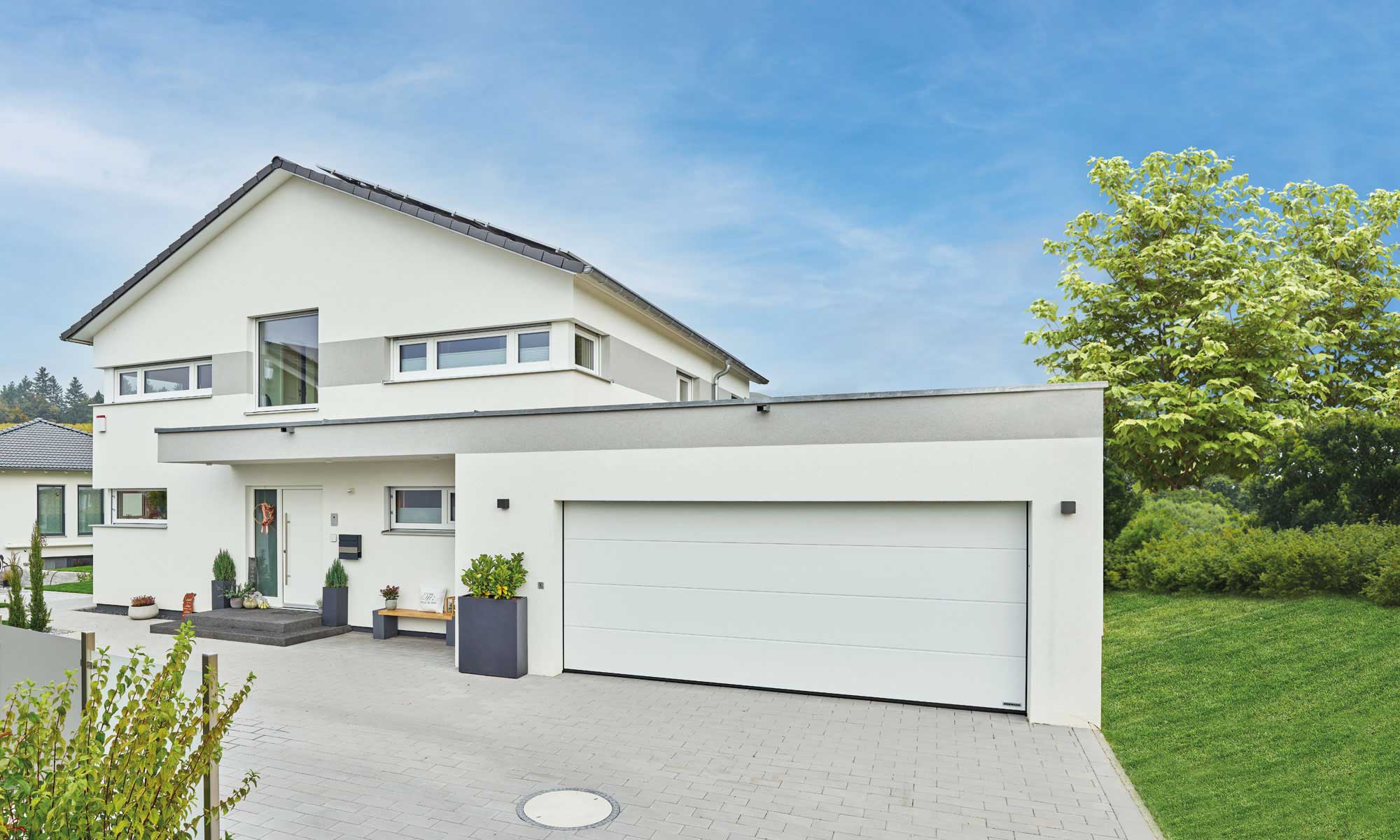 Einfahrt vom Kundenhaus Wiegle