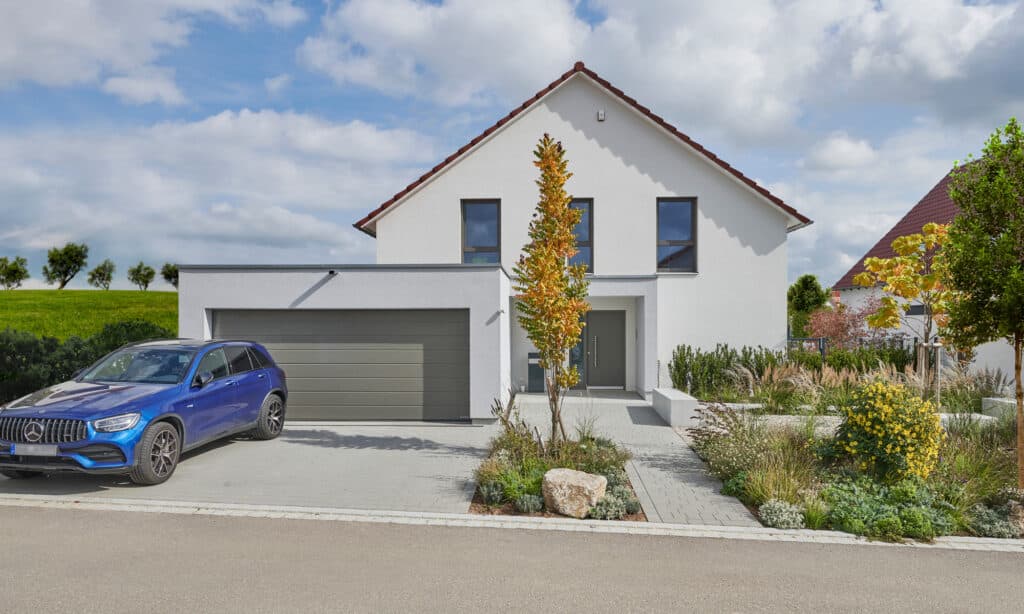 Straße Haus Ben Fertighaus WEISS