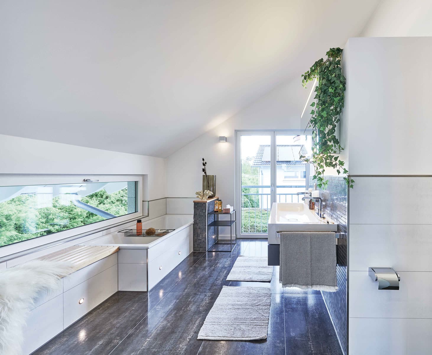 Badezimmer Musterhaus Erlangen von Fertighaus WEISS