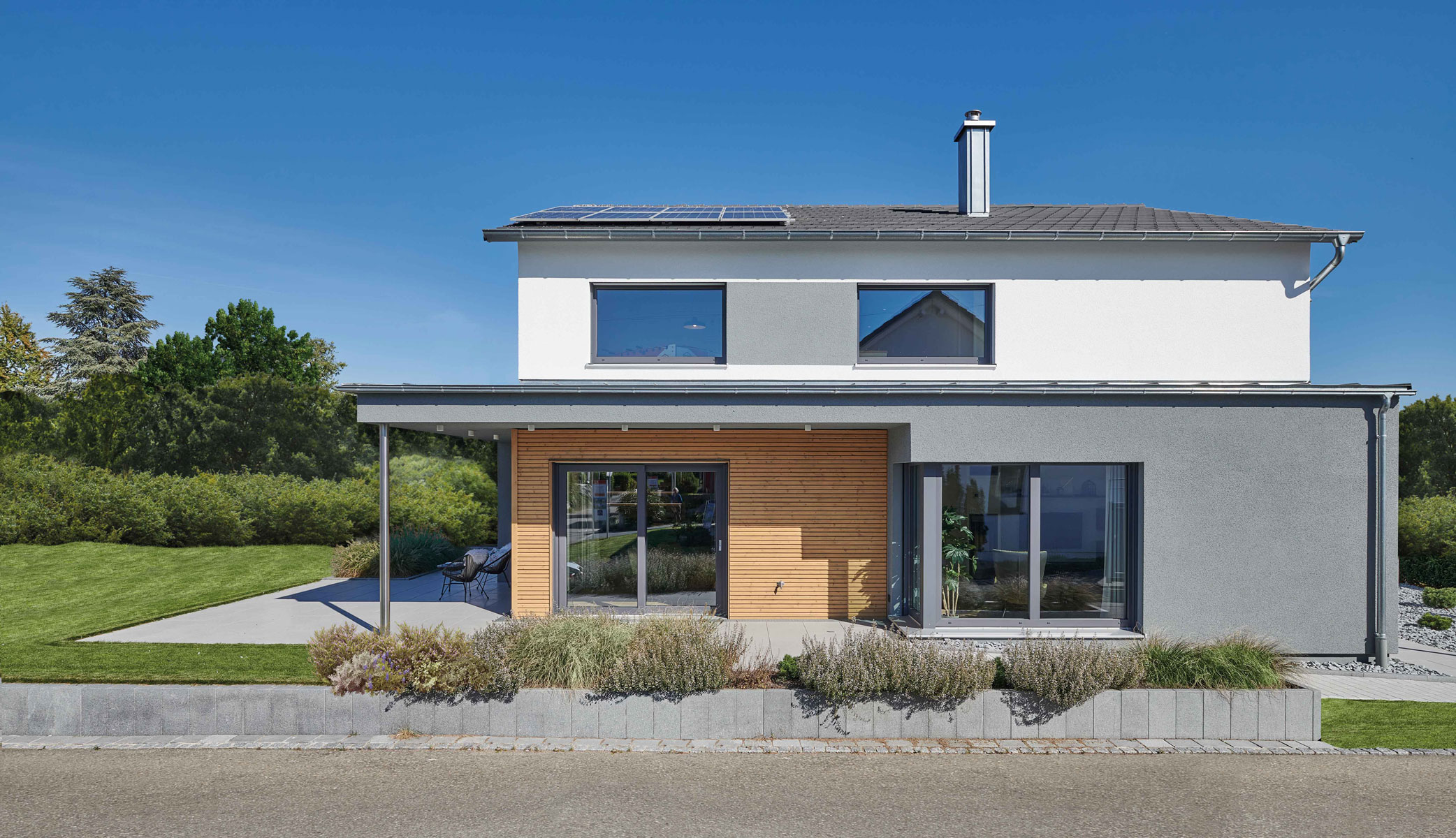 Satteldach Musetrhaus Relax Fellbach von Fertighaus WEISS